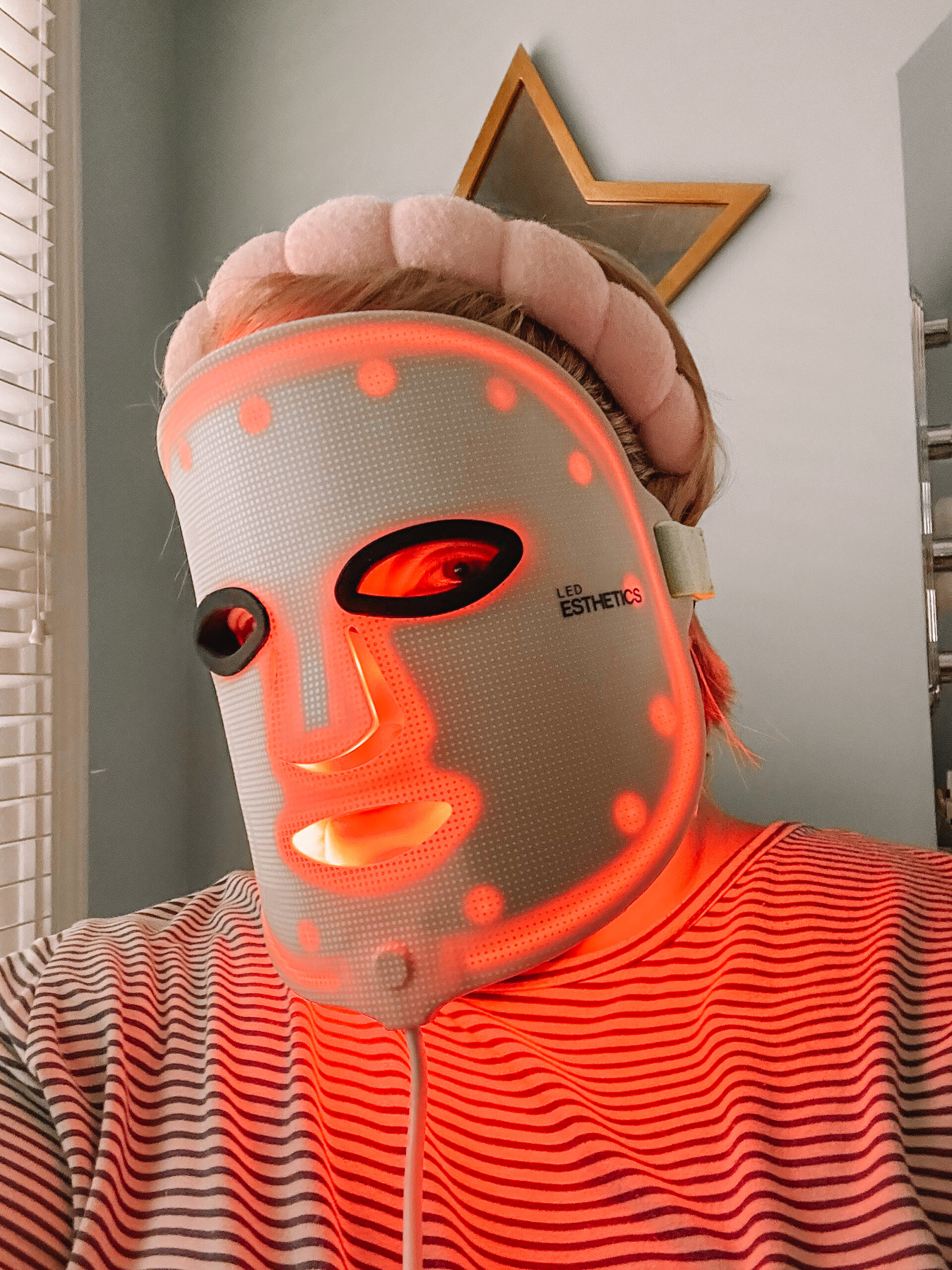 LED Esthetics GloTech Mask Pro Review